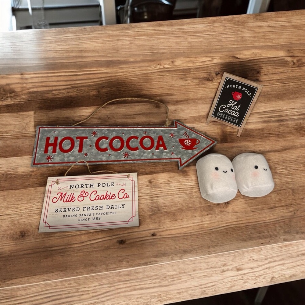 Hot Cocoa Sign and Decor Set